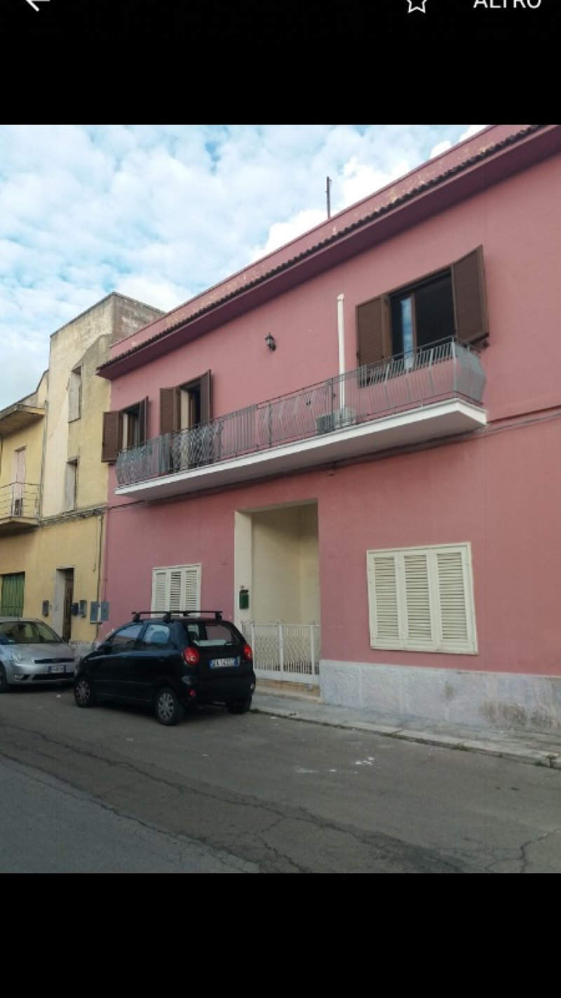 Cellino San Marco vendesi casa di lusso a Brindisi in Vendita