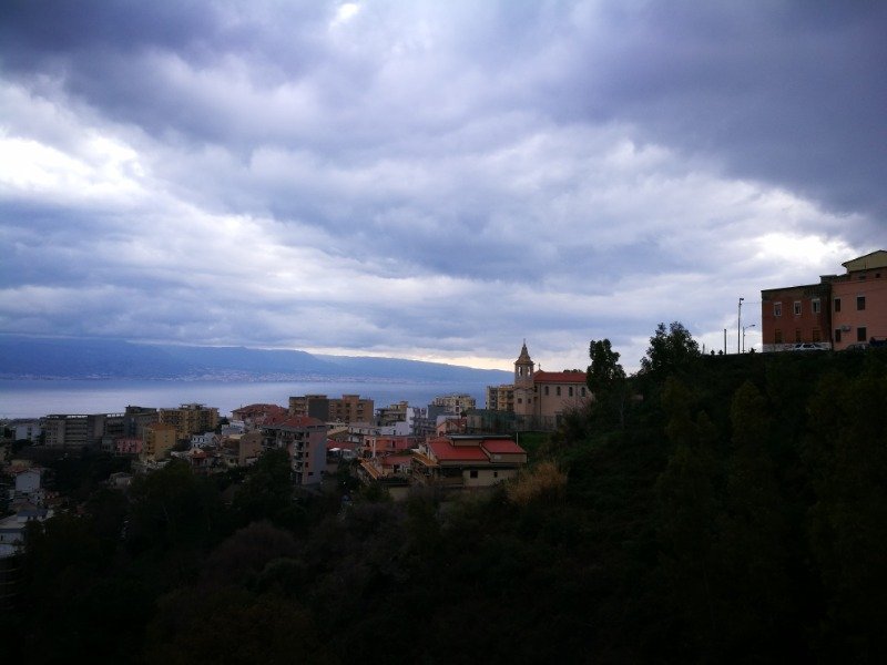 Messina appartamento vista mare a Messina in Vendita