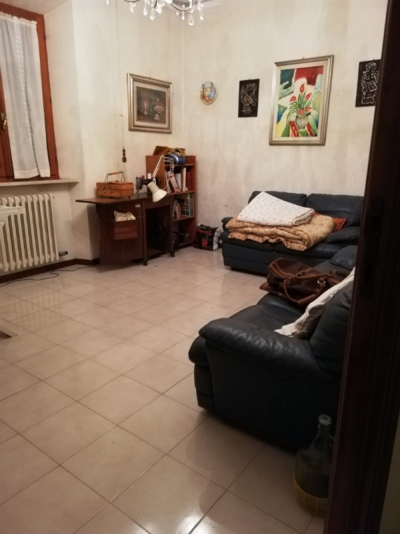 Ancona appartamento con gazebo in legno a Ancona in Vendita