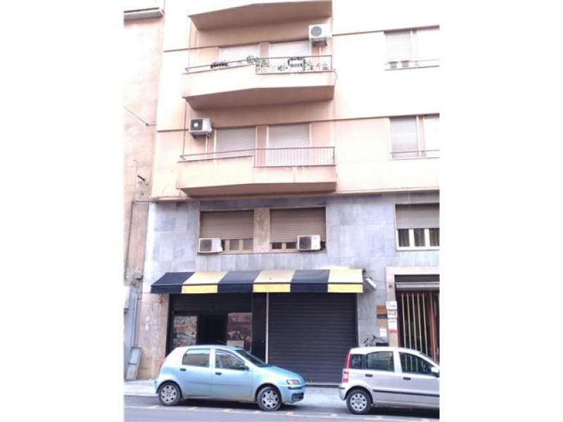 Palermo negozio alta visibilit a Palermo in Affitto