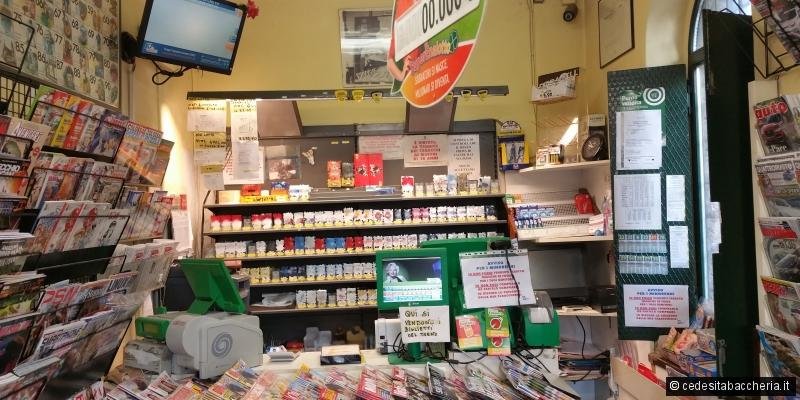 Cittiglio cedesi attivit di edicola tabacchi a Varese in Vendita