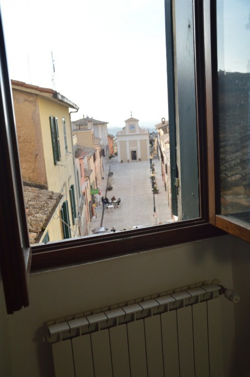 Appartamento nel centro storico di Poggio Catino a Rieti in Vendita