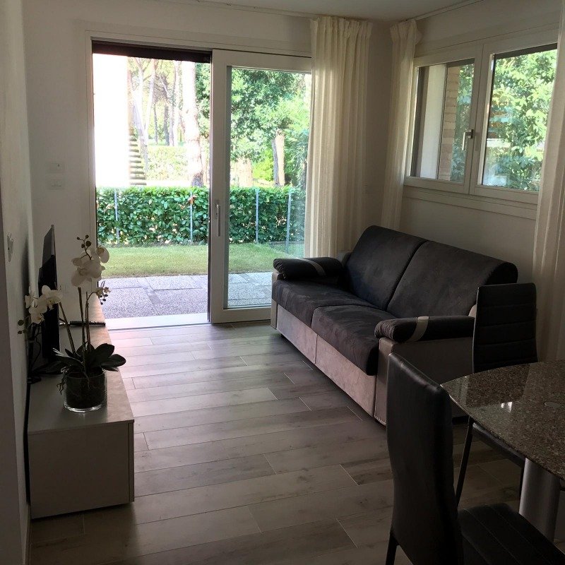Appartamento nuovo a Lignano Riviera a Udine in Affitto