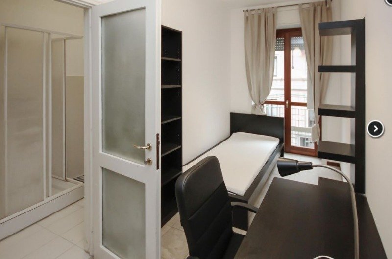 Milano stanza in un appartamento condiviso a Milano in Affitto