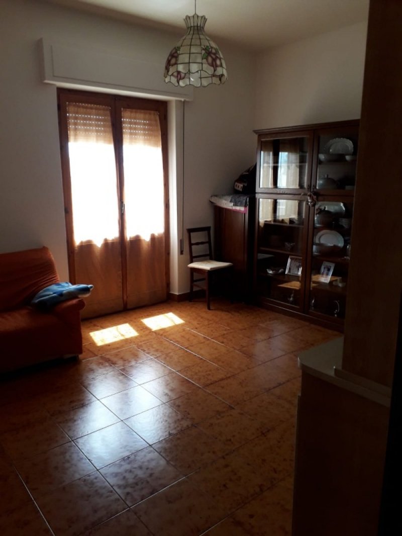 Elmas appartamento con annesso garage a Cagliari in Vendita