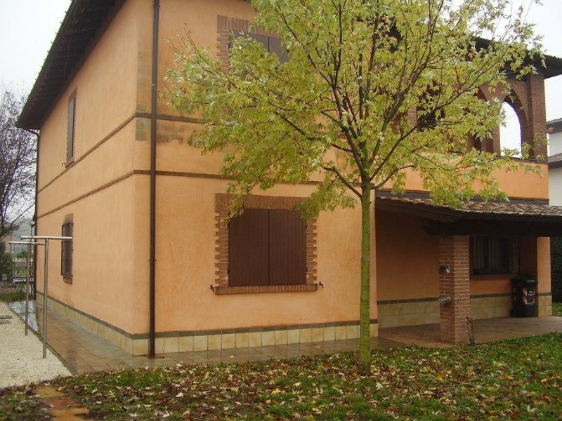 Vigolzone in zona residenziale villa a Piacenza in Vendita