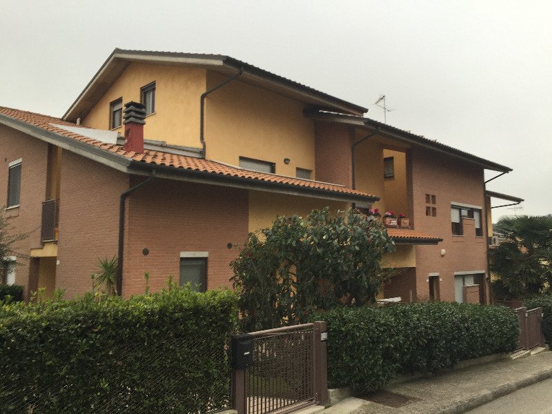 Saltara appartamento duplex a Pesaro e Urbino in Vendita