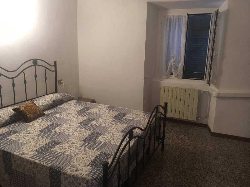 Appartamento ammobiliato in Finale Ligure a Savona in Affitto