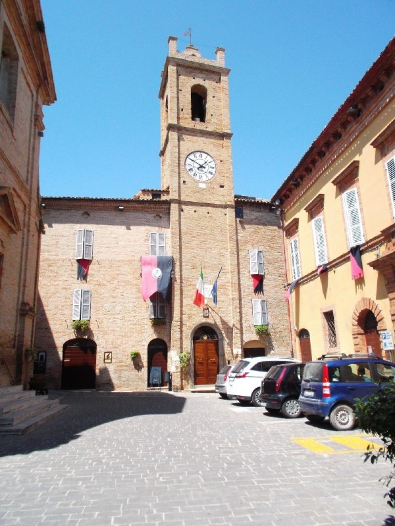 Centro storico di Cossignano casa a Ascoli Piceno in Vendita