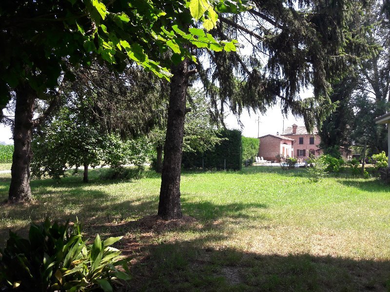 Poggio Renatico casa colonica a Ferrara in Vendita