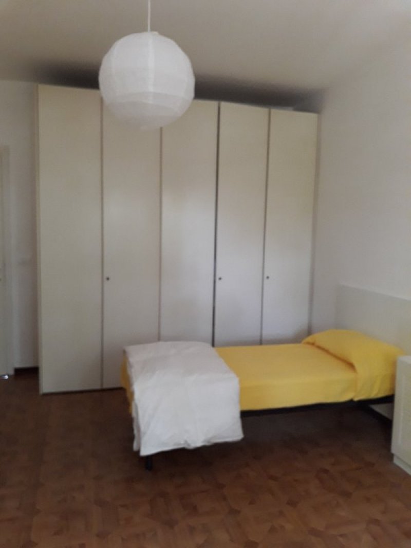 Udine camera doppia per studentesse a Udine in Affitto