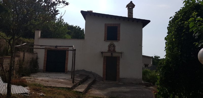 Palombara Sabina zona colle Moretto villa a Roma in Vendita