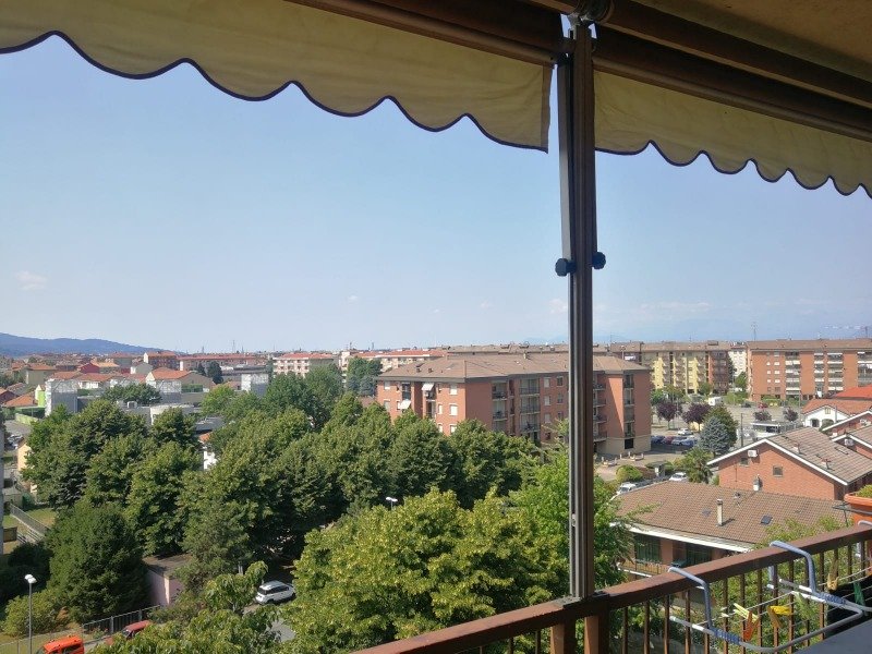 Appartamento a Settimo Torinese in zona Borgonuovo a Torino in Vendita