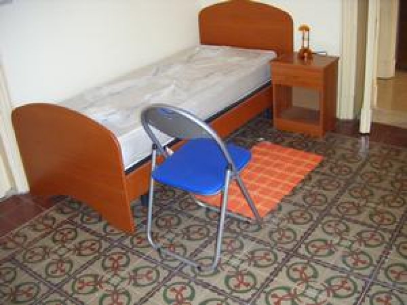 Catania posti letto in stanza doppia a Catania in Affitto