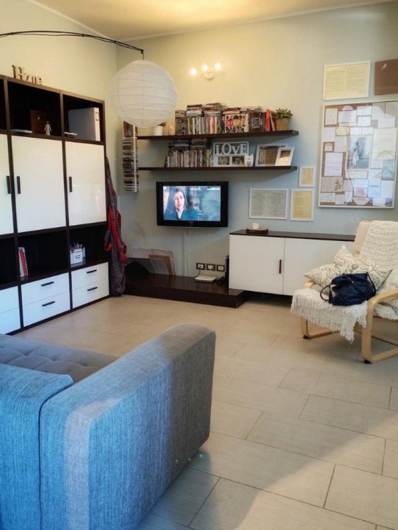 Pianella appartamento ristrutturato e ammobiliato a Pescara in Vendita