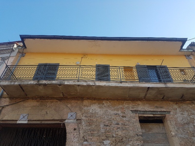 Macerata Campania appartamento in corte a Caserta in Vendita