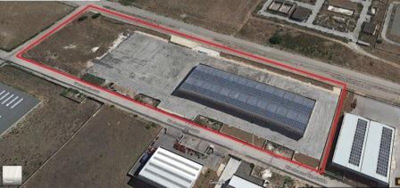 Gioia del Colle frazioni di capannone industriale a Bari in Affitto