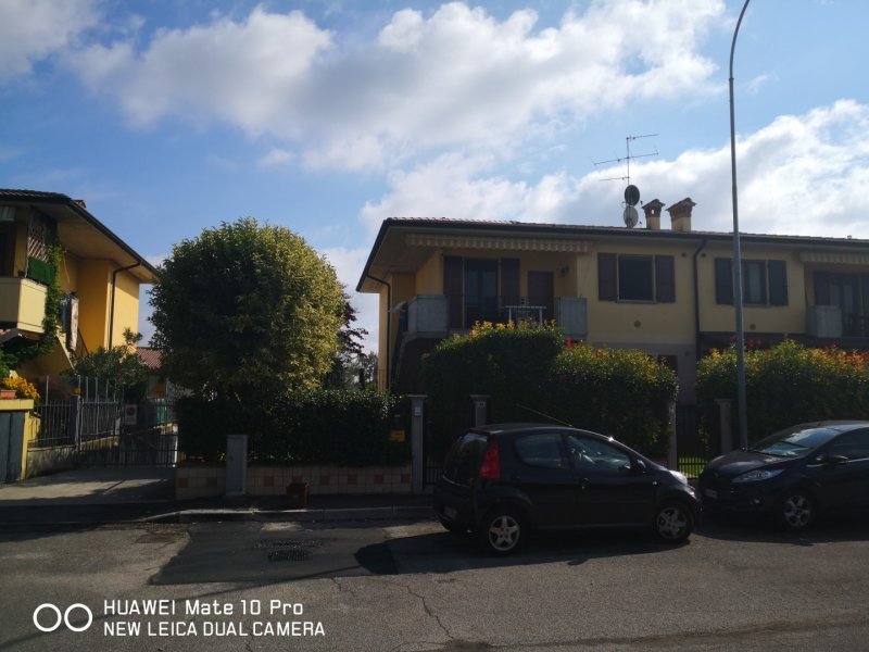 Azzano Mella appartamento trilocale a Brescia in Vendita