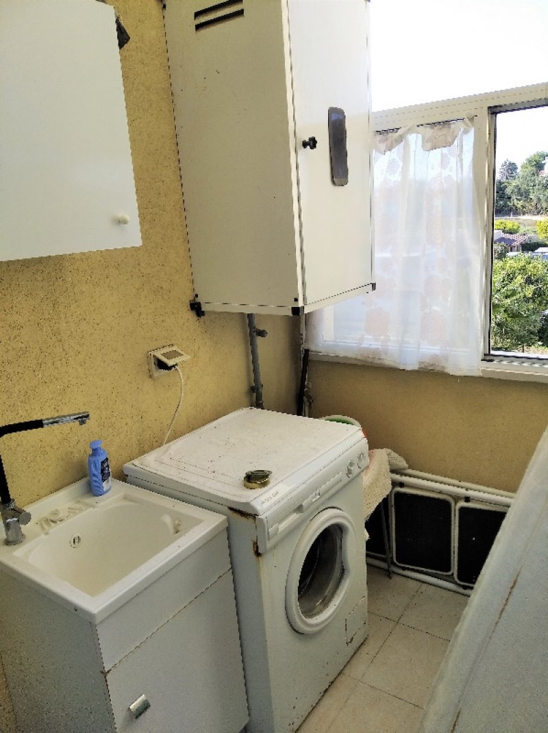 Taranto appartamento nuovo in stabile recintato a Taranto in Affitto