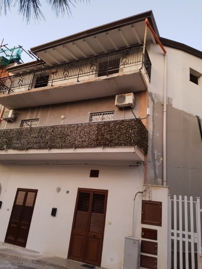 Bagheria appartamento in stato grezzo a Palermo in Vendita
