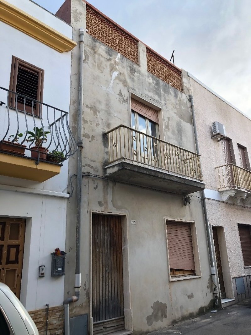 Appartamento zona centro Calasetta a Carbonia-Iglesias in Vendita