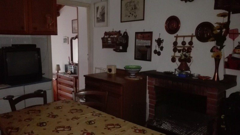 Supino appartamento con annessa cantina a Frosinone in Vendita