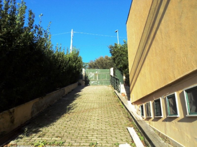 Tivoli Villaggio Adriano appartamento quadrilocale a Roma in Affitto