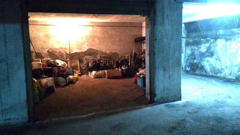 Catania zona lungomare garage a Catania in Vendita