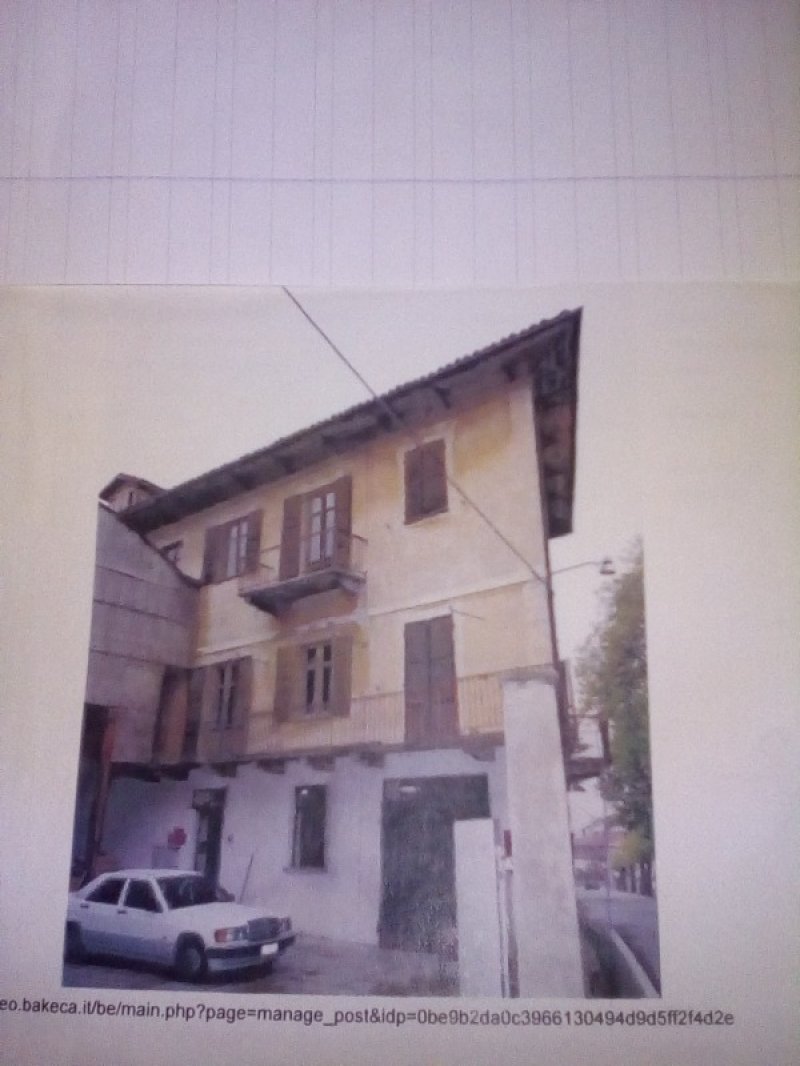 Mango immobile ex opificio a Cuneo in Vendita