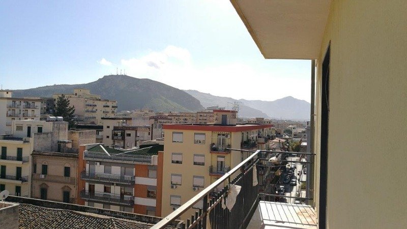 Bagheria panoramico appartamento a Palermo in Vendita