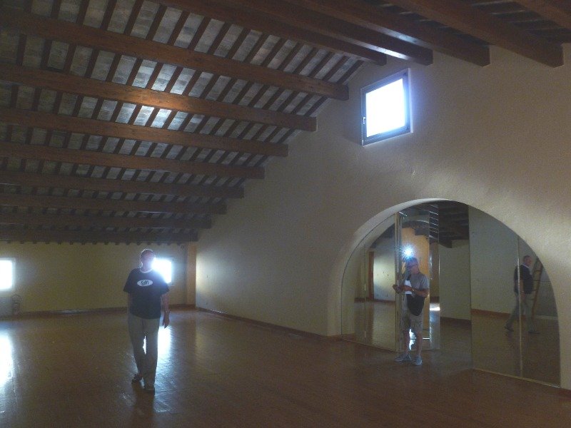Ravenna ampi locali ad uso danza o palestra a Ravenna in Affitto