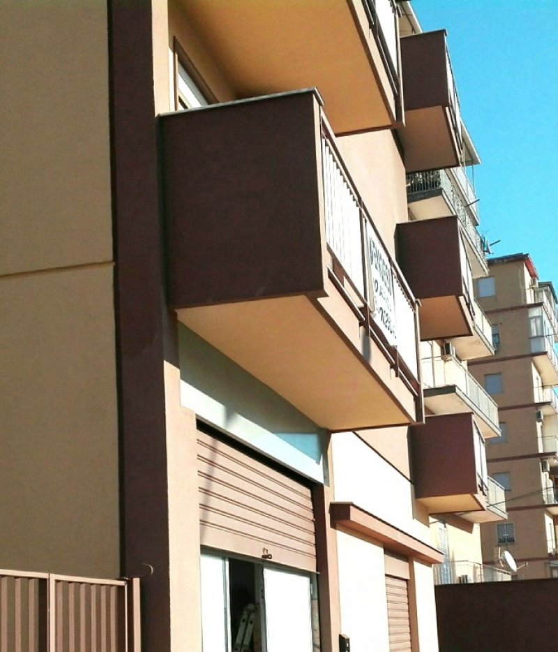 Palermo appartamento con doppi servizi a Palermo in Vendita