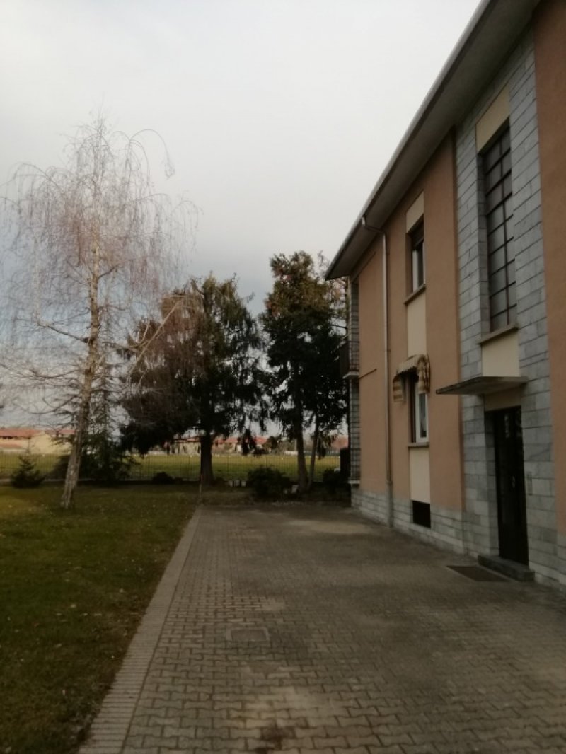 Marano Ticino appartamento immerso nel verde a Novara in Vendita