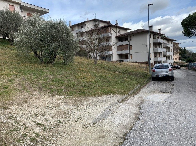 Serra San Quirico terreno edificabile a Ancona in Vendita