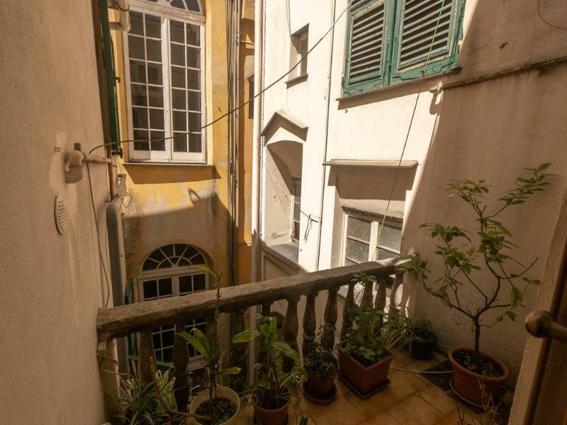 A Genova centro storico appartamento a Genova in Vendita