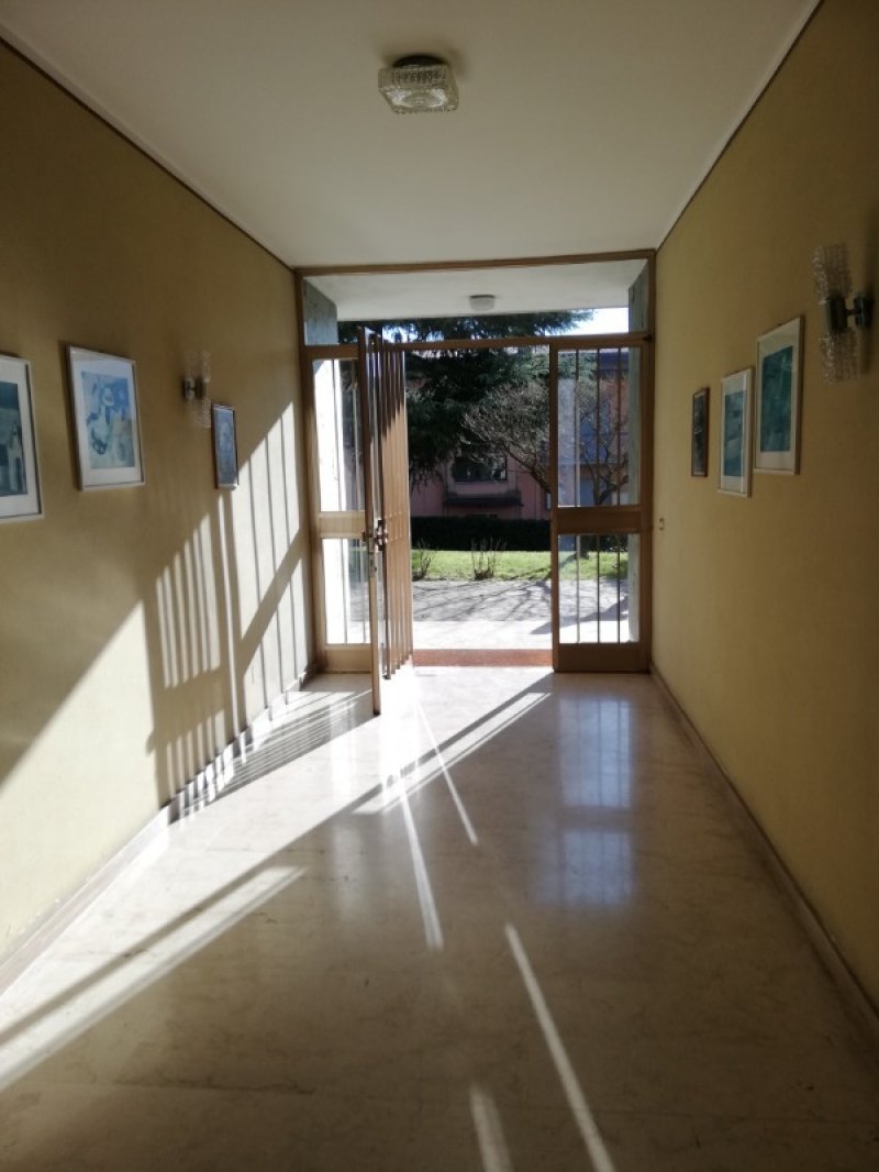 Ponteranica signorile luminoso appartamento a Bergamo in Vendita