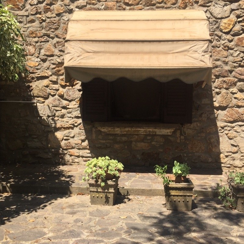 Suvereto tipico casale toscano in pietra a Livorno in Affitto