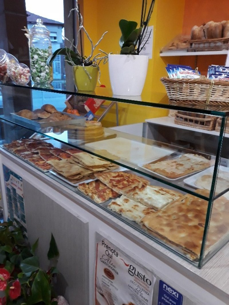 Cairo Montenotte attivit panetteria alimentari a Savona in Vendita