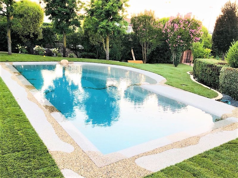 Villa con piscina San Bonifacio zona ospedale a Verona in Vendita