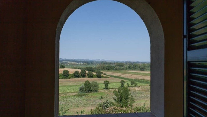 Castiglione del Lago tenuta agricola a Perugia in Vendita