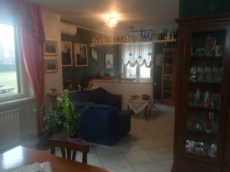 Appartamento quadrilocale a Verolanuova a Brescia in Vendita
