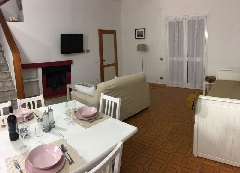 Castagneto Carducci appartamento in villa a Livorno in Vendita