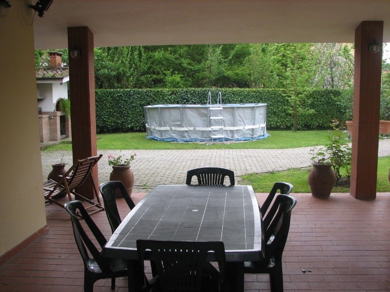 Villa con giardino a Lucca a Lucca in Affitto