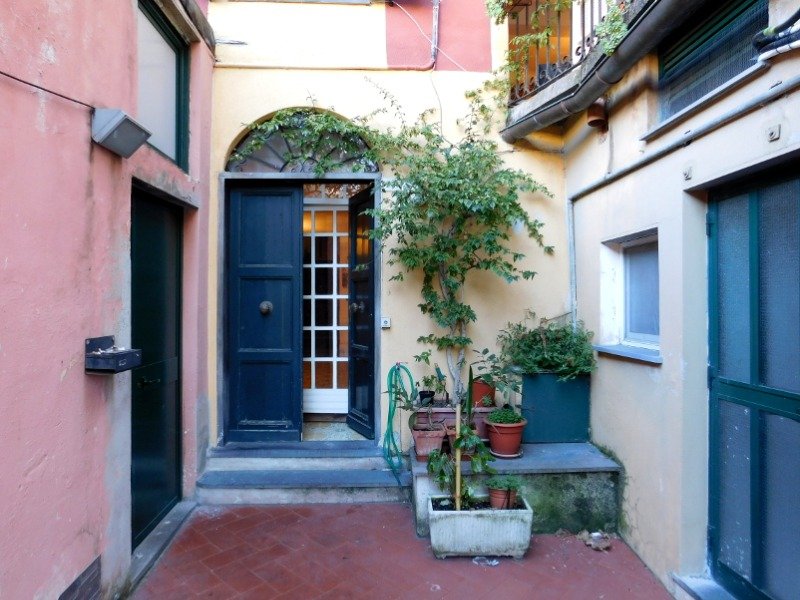 Centro storico di Levanto appartamento a La Spezia in Vendita