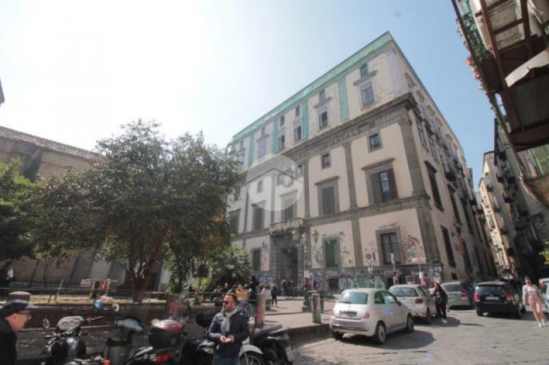 Napoli monolocale centro storico a Napoli in Affitto