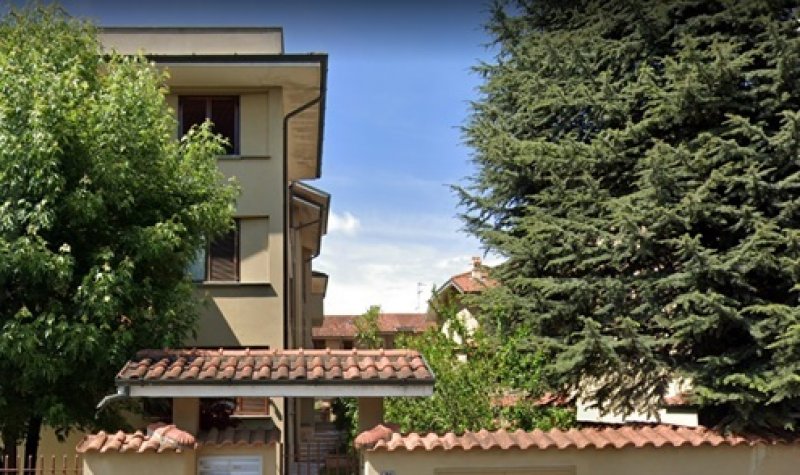 Bareggio centro appartamento a Milano in Vendita