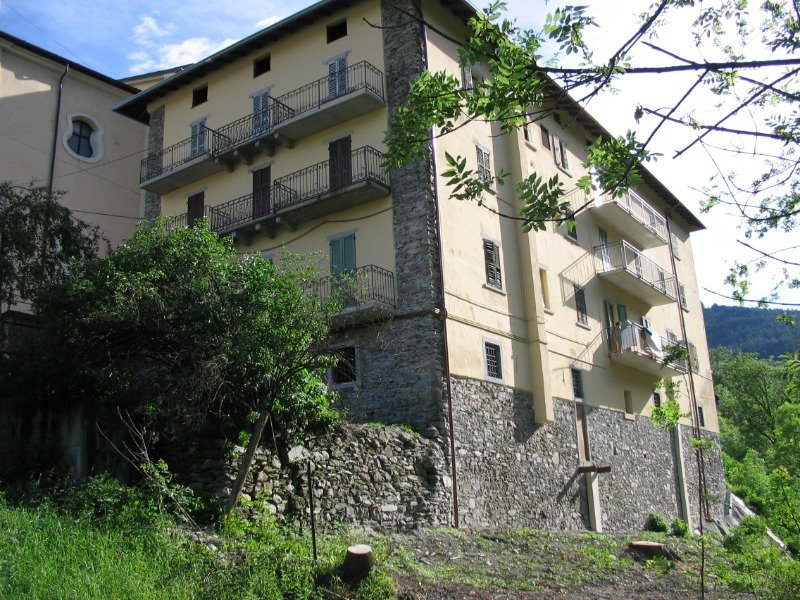 Corteno Golgi centro appartamento a Brescia in Vendita