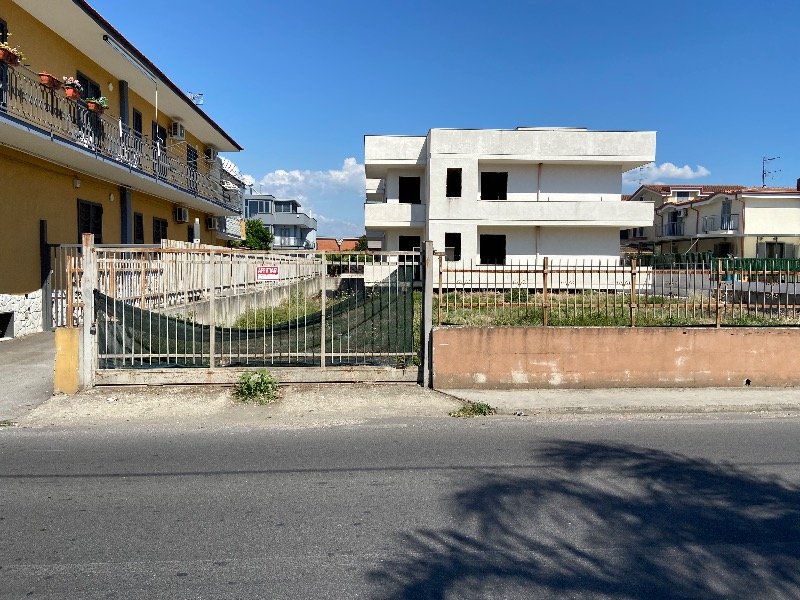 Pomigliano d'Arco fabbricato di nuova costruzione a Napoli in Affitto