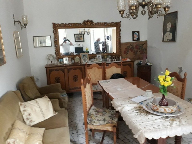 Bergantino casa con mansarda a Rovigo in Vendita