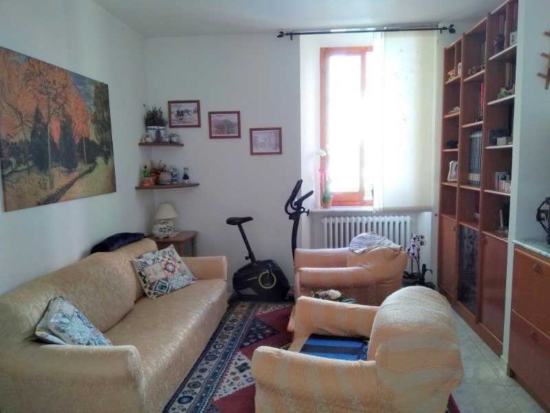 A Fossombrone in centro storico appartamento a Pesaro e Urbino in Vendita